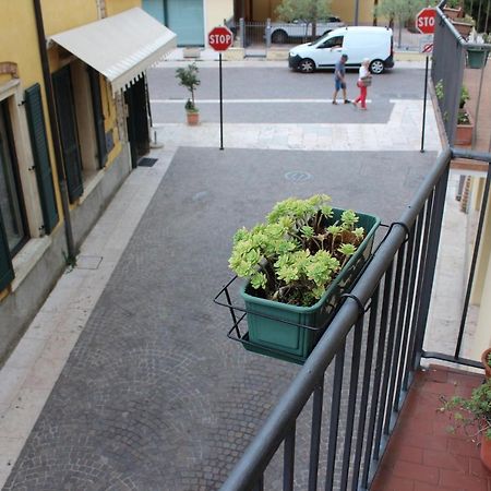Appartamento Balconcino Su Lazise Exterior foto