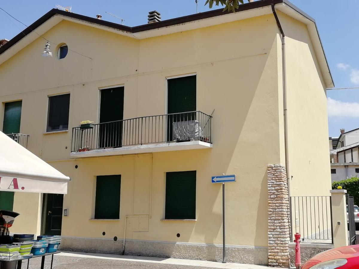 Appartamento Balconcino Su Lazise Exterior foto
